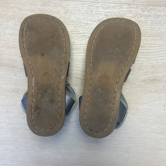 Girls Saltwater Sandals - Picture 2 of 2